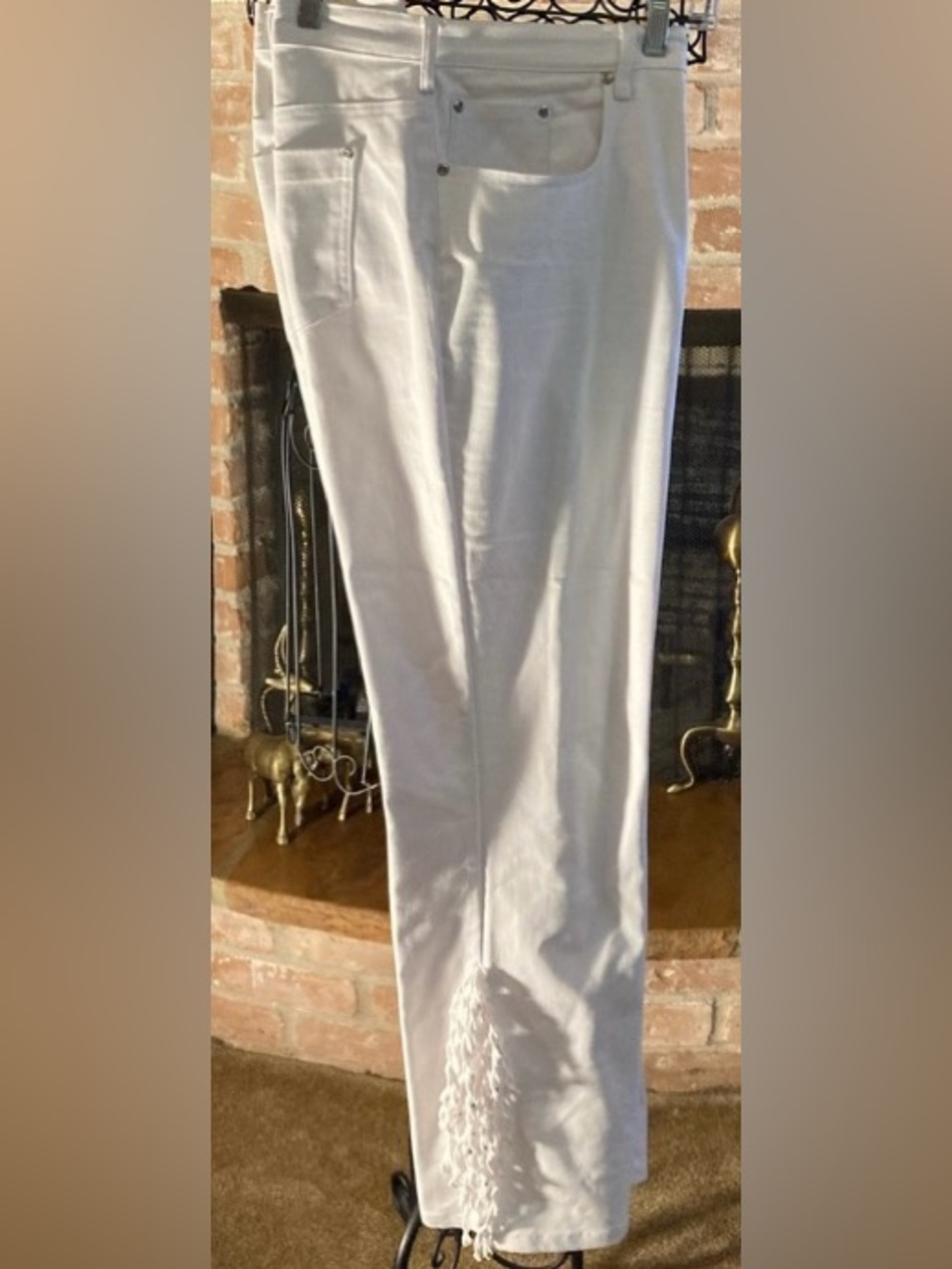 DG2 by Diane Gilman White Women's Pants with Fringe On Side Of Each Leg Size 16